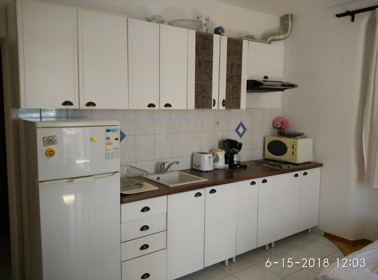 Apartments Gina Trogir Exterior photo